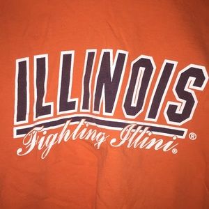 Men’s medium Illini shirt
